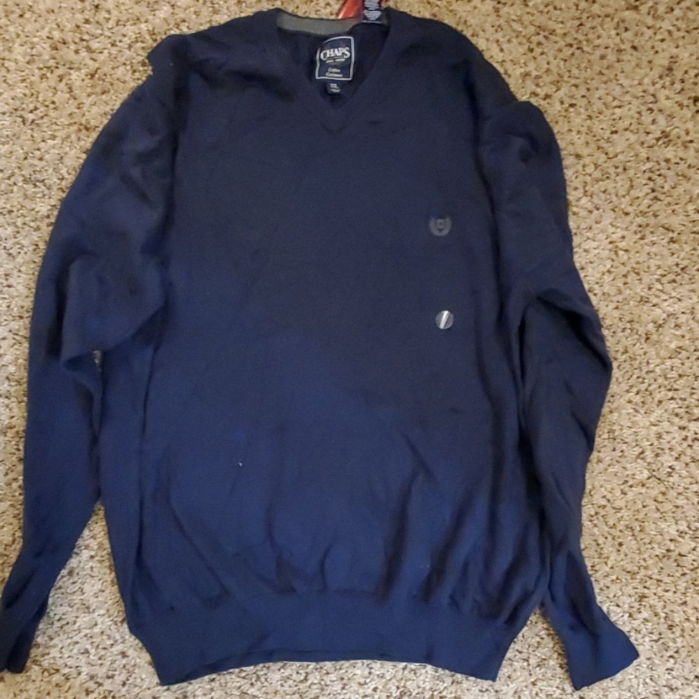 Chaps Men's Cashmere Blend Solid V-Neck Sweater